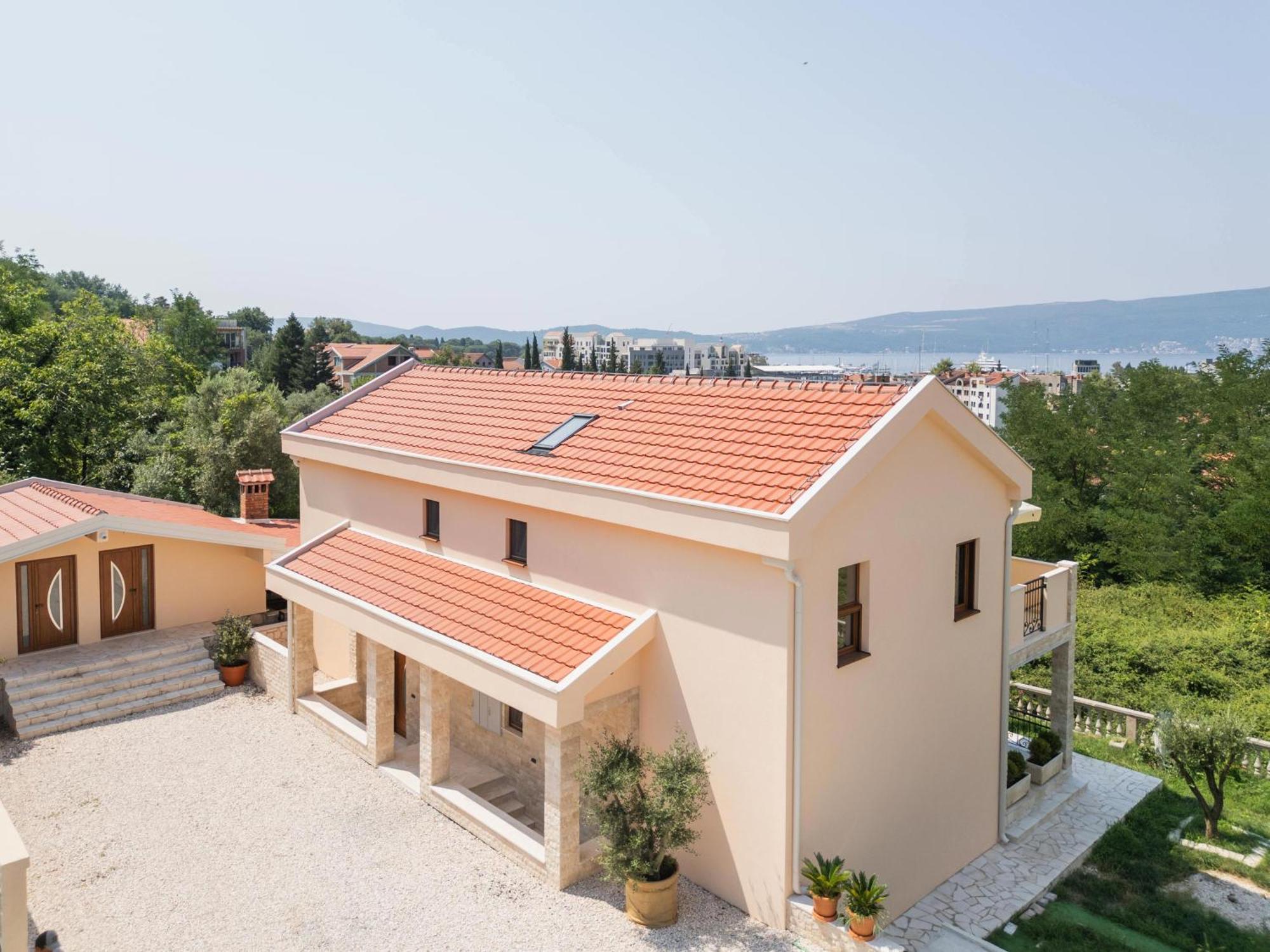 Bradasevic Апартаменти